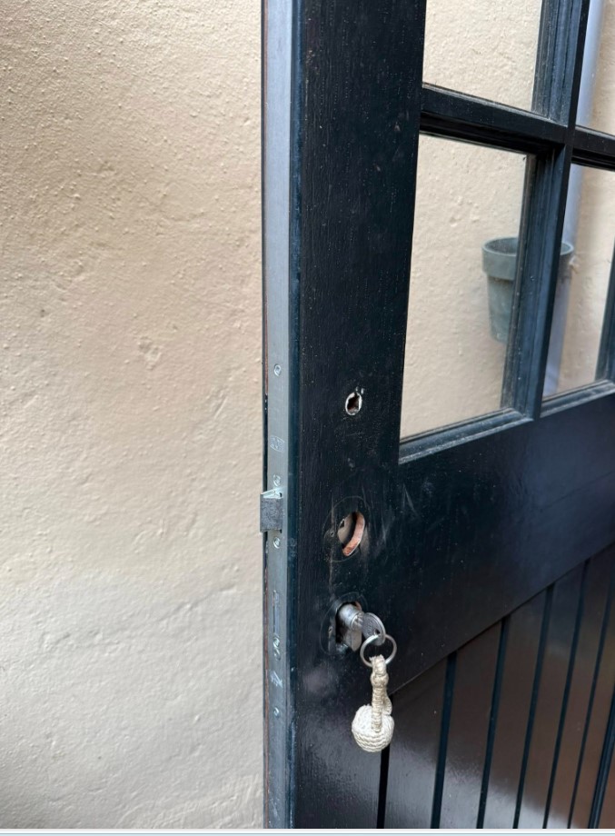 achterdeur beveiligd driepuntssluiting